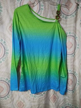 Asymmetrical One-Shoulder Gradient Long Sleeve Tee — Blue & Green